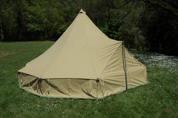 Bell Tent exterior